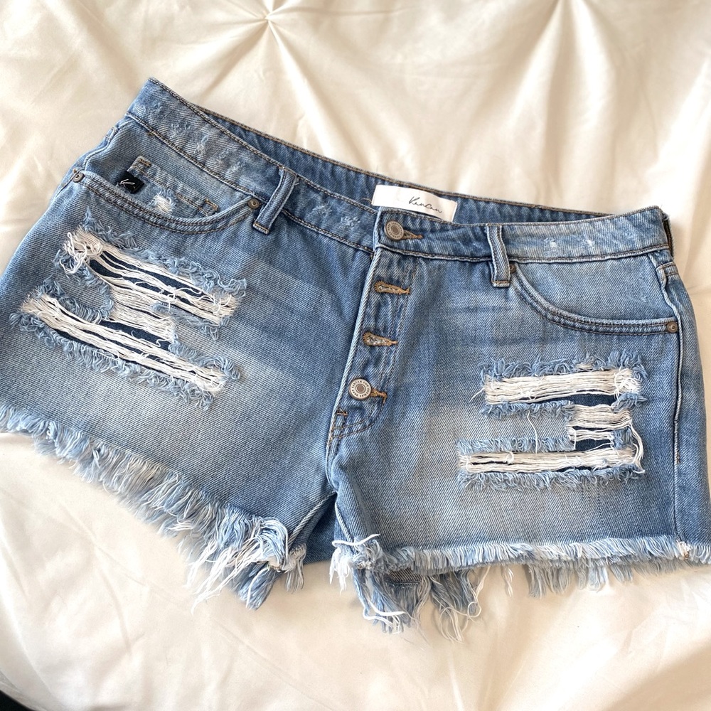 KanCan distressed boyfriend shorts, size L